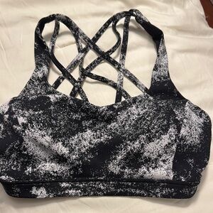 Women's Black and White Sports Bra